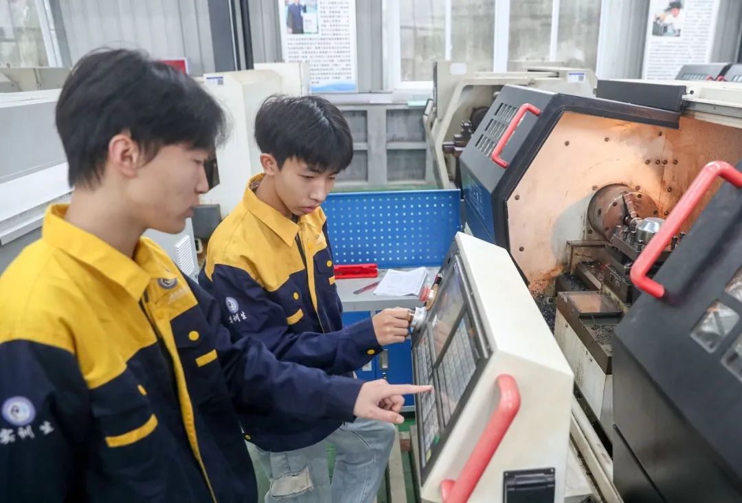 實(shí)訓(xùn)實(shí)習(xí)